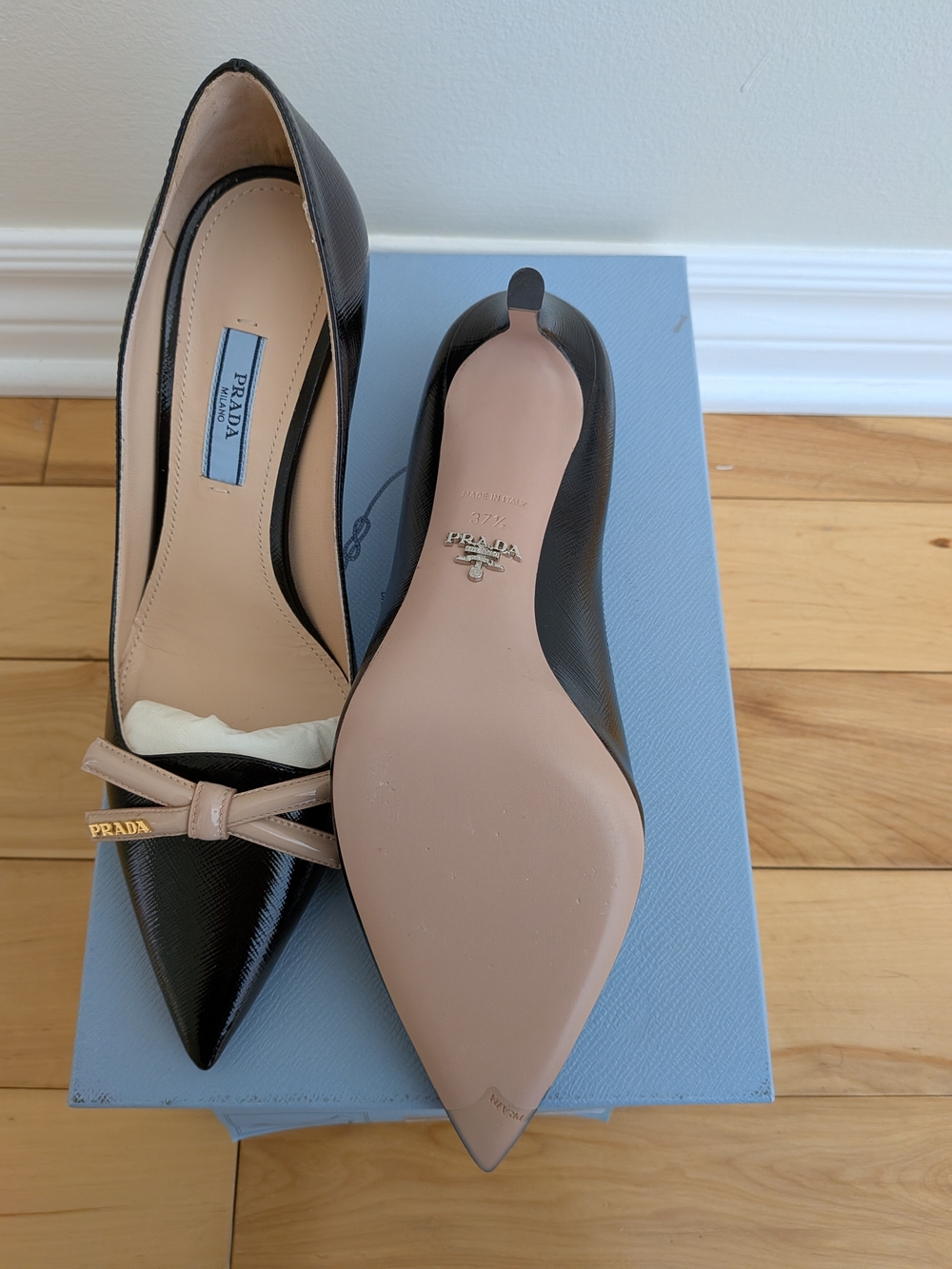 Prada Black Pointed Toe Pumps with Beige Bow - Picture 3 of 3